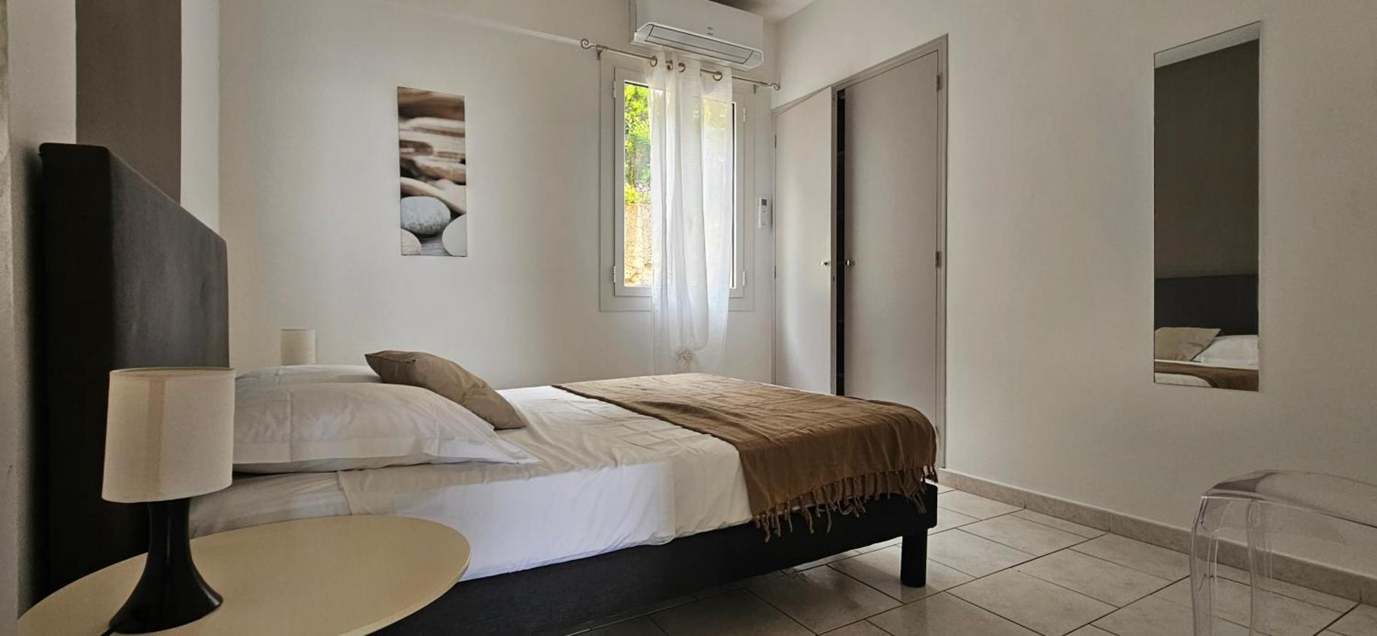Residence Arinella Farinole Bagian luar foto