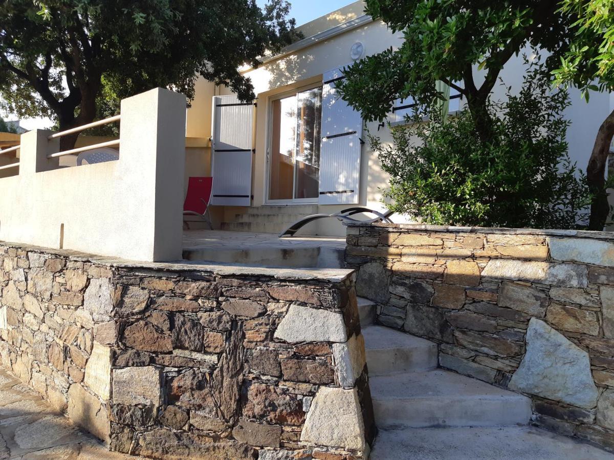 Residence Arinella Farinole Bagian luar foto